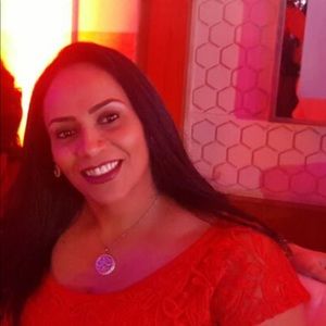 Meet your Posher, Fatima